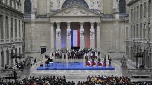 L'hommage de l'Éducation nationale